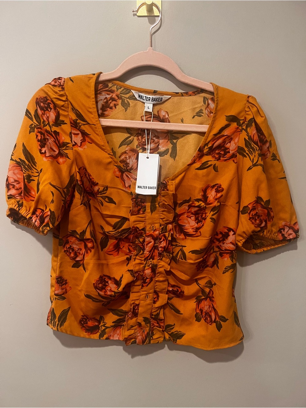 Walter Baker yellow Floral Shirt, NWT, sz L